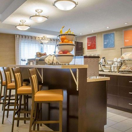 Comfort Inn Guelph Esterno foto