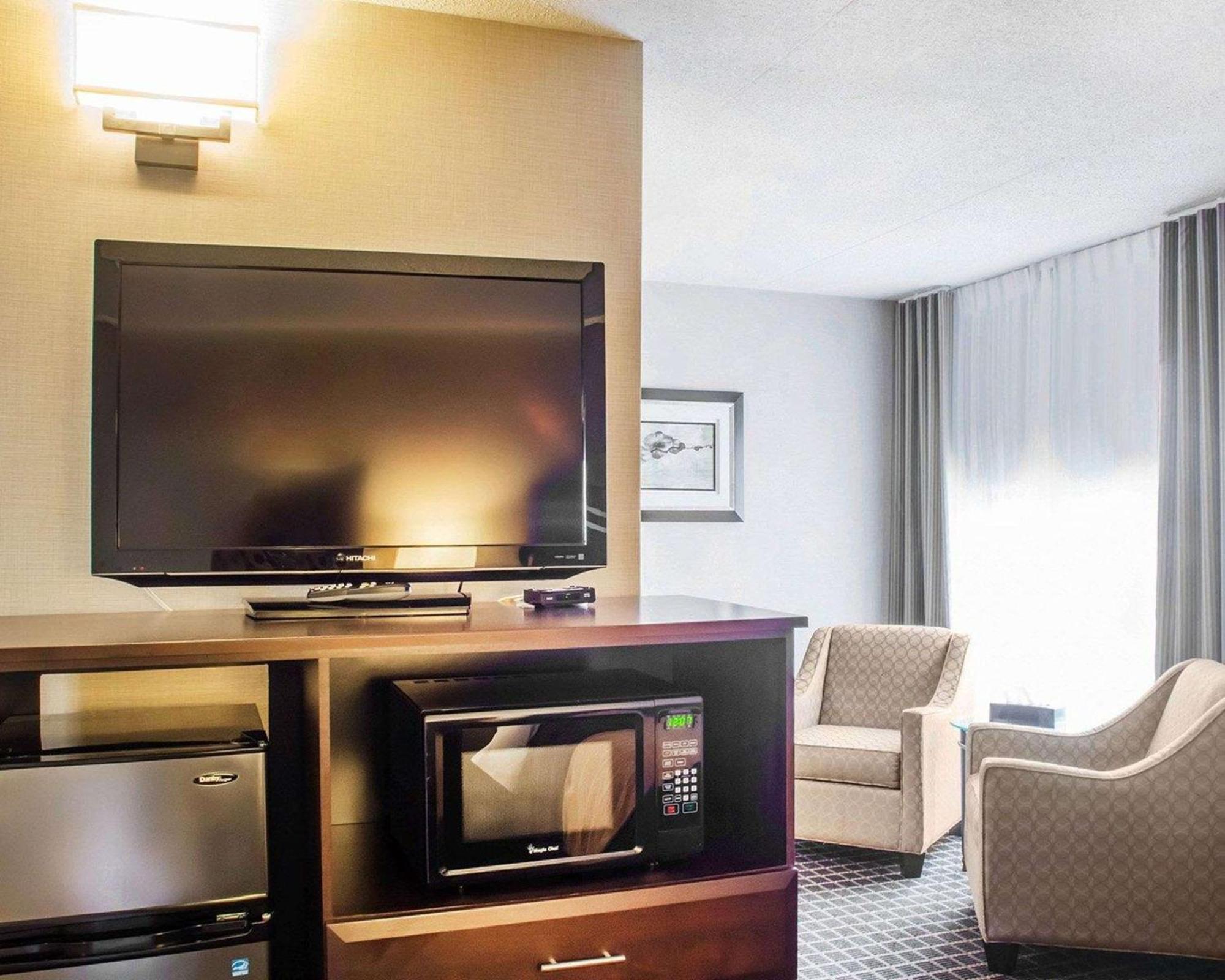 Comfort Inn Guelph Esterno foto