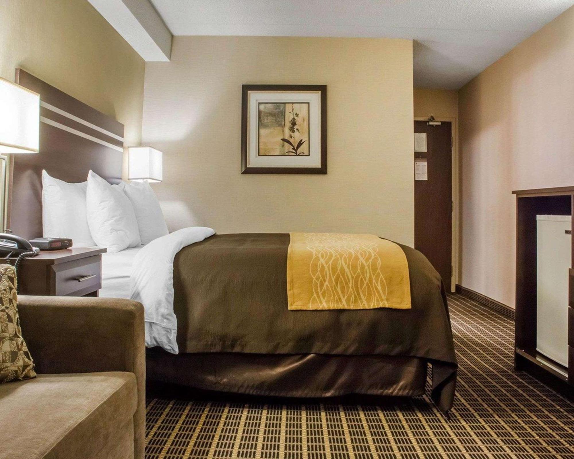 Comfort Inn Guelph Esterno foto